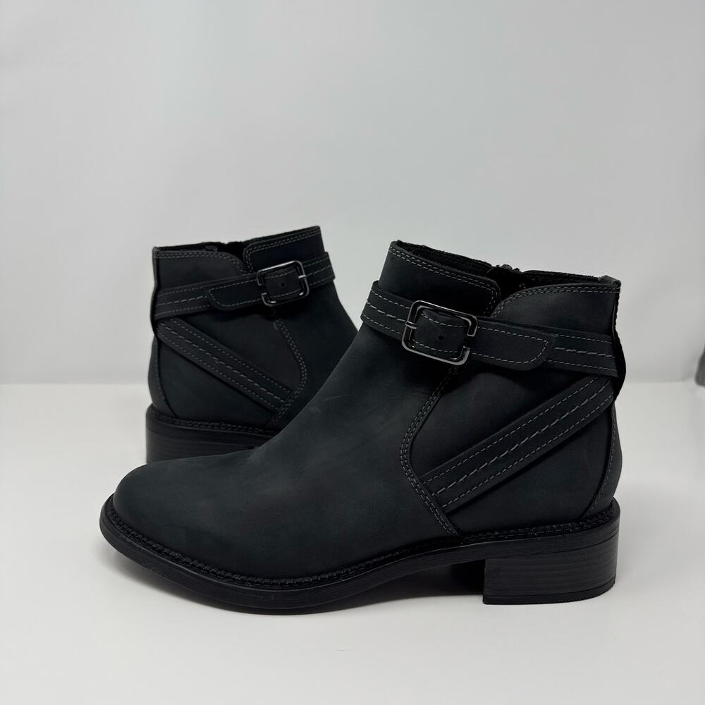 Clarks Collection Boots Women's 10 Black Leather Maye Strap Ankle Bootie Preppy - Picture 11 of 14